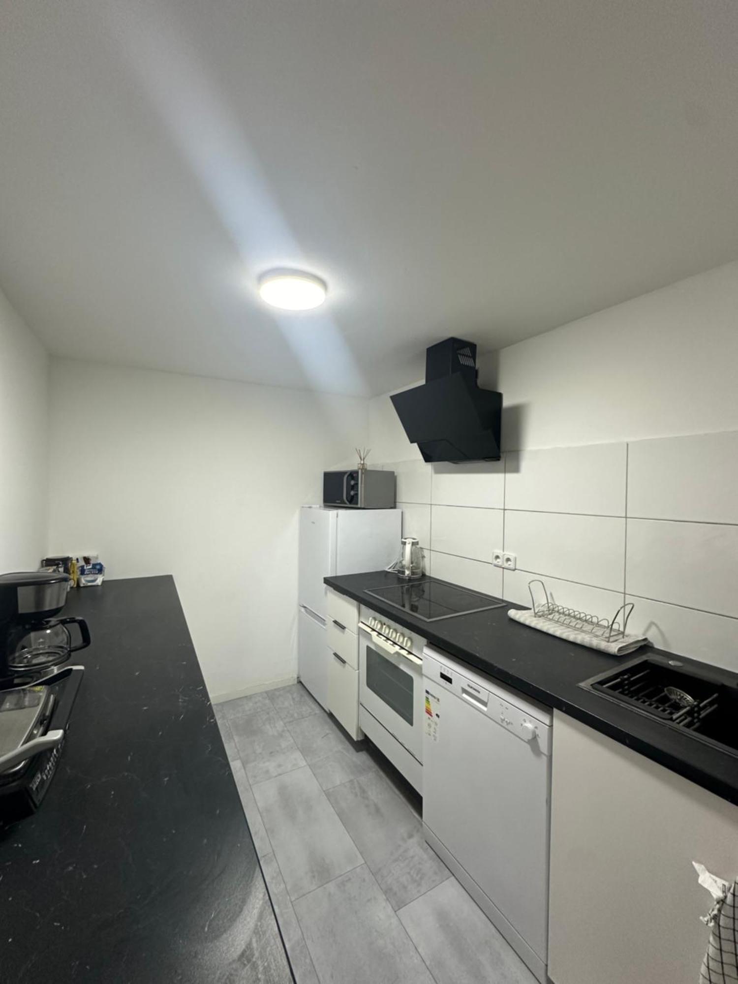 Charmante 2 Zimmer Souterrain Hanover Exterior photo