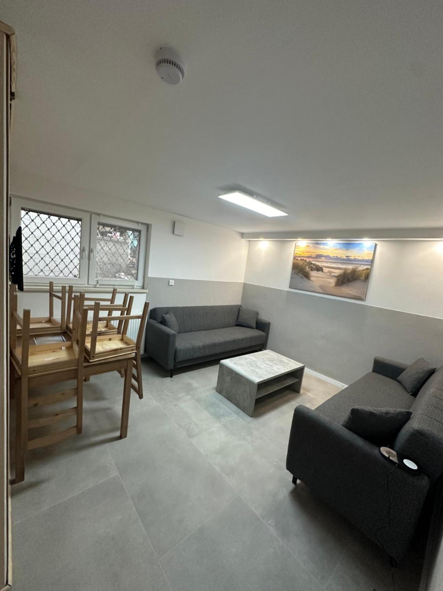 Charmante 2 Zimmer Souterrain Hanover Exterior photo